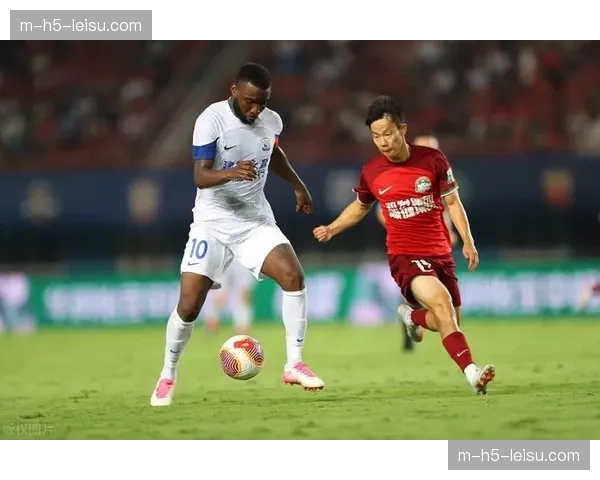 玉昆新援磨合问题凸显 六名首发配合生疏影响战术执行